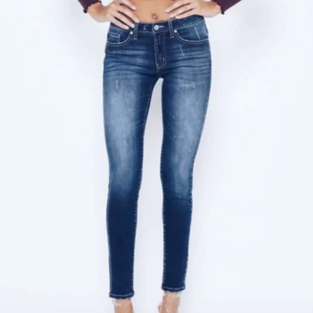 KanCan Jeans Womens Size 1 24 Skinny Estillo Mid rise